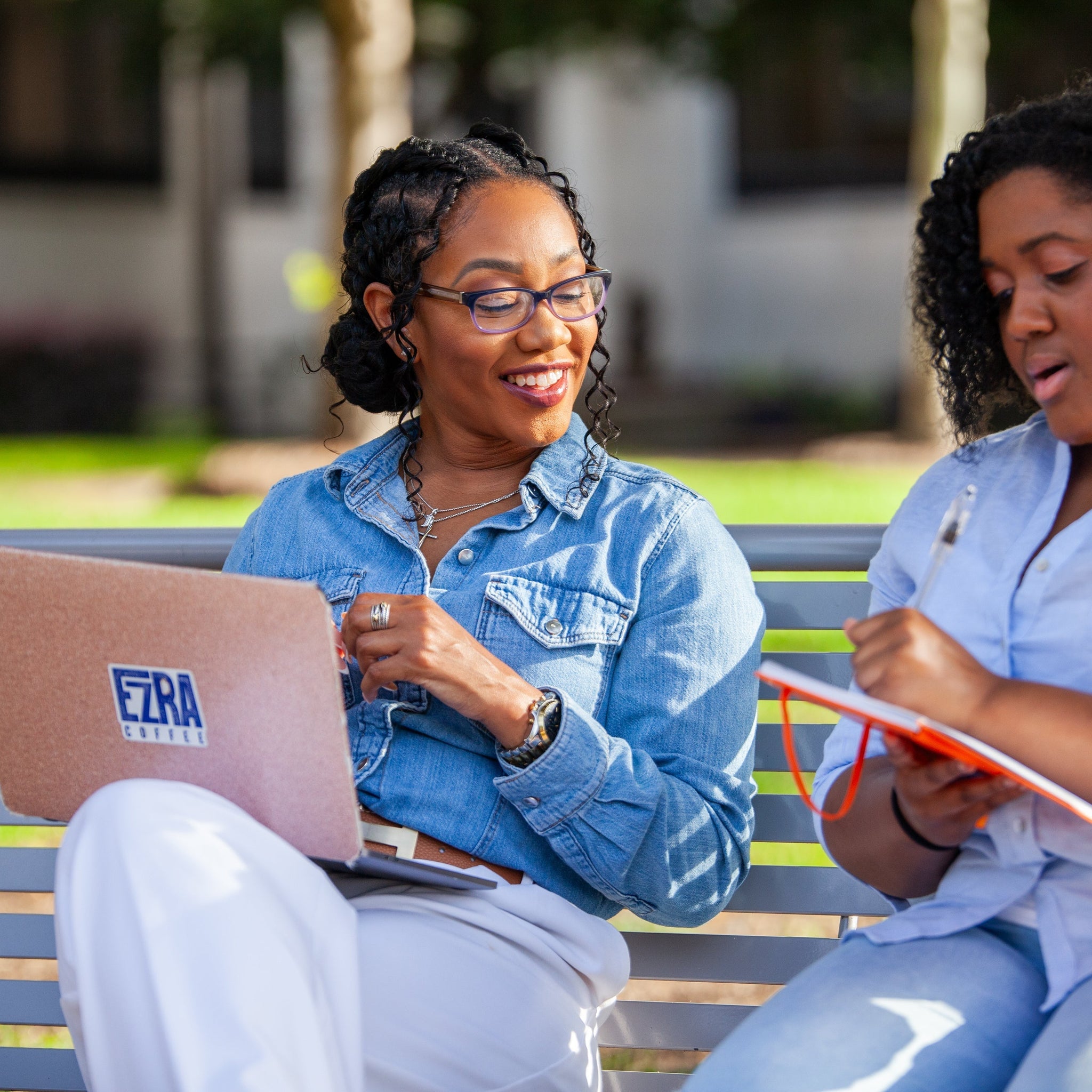 Ezra Coffee Named Amazon Accelerate 2025 “Force for Good” Award Recipient